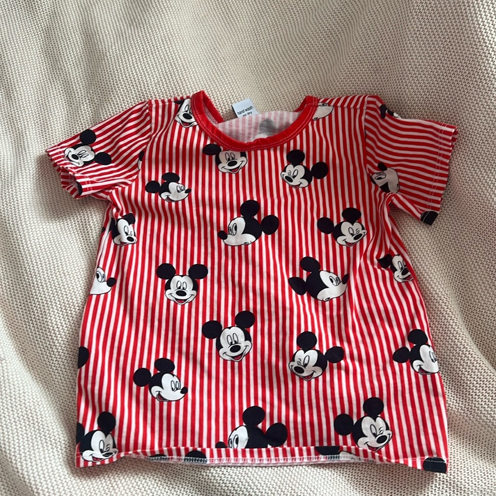 Wild rich kids Disney mickey stripe tee size 6